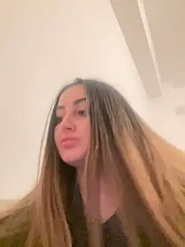 hotAlys online show from February 2, 2025, 12:51 am