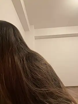 hotAlys online show from March 3, 2025, 10:31 pm