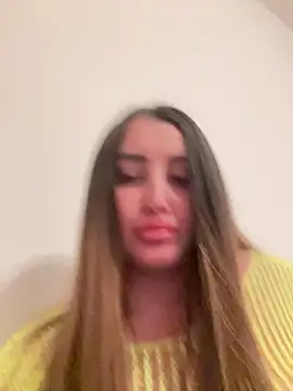 hotAlys online show from March 4, 2025, 5:34 pm