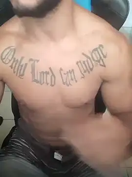 Snapshot of mcloveyiii chatting on March 10, 2025, 11:23 am mcloveyiii online show from March 10, 2025, 11:23 am