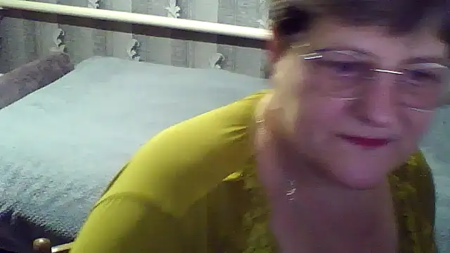 ElzaJewel online show from November 9, 2025, 6:34 pm