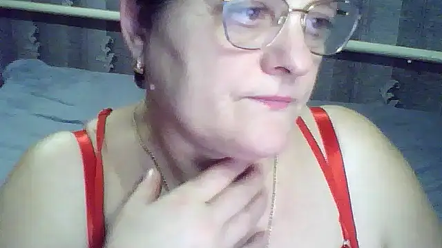 ElzaJewel online show from February 20, 2026, 8:22 pm