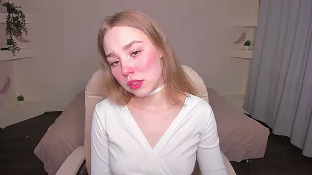 Snapshot of YourMegan chatting on March 20, 2026, 6:09 pm YourMegan online show from March 20, 2026, 6:09 pm