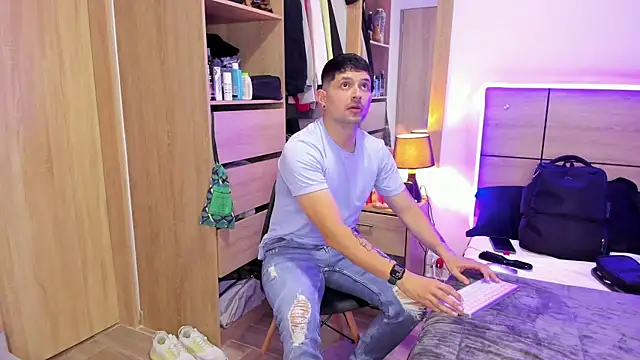 ILoveNYStyle online show from March 14, 2025, 9:32 pm