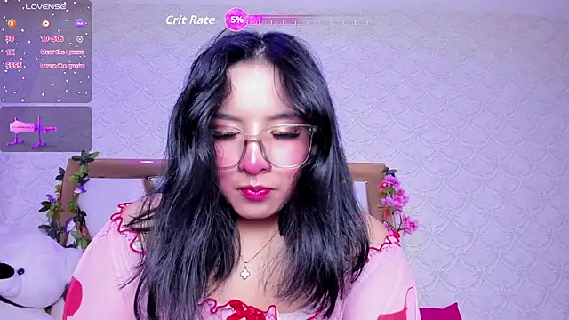 Snapshot of BeccaMathew chatting on May 8, 2026, 12:58 am BeccaMathew online show from May 8, 2026, 12:58 am