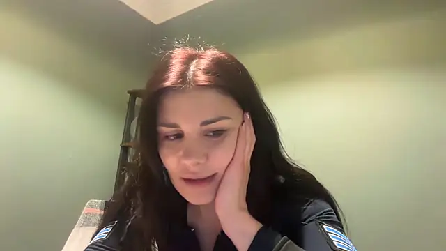 Petitecookie online show from March 18, 2026, 6:53 pm