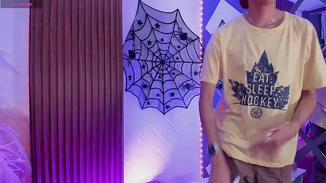 Allen Starck online show from October 7, 2025, 3:07 am