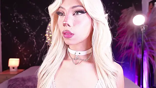 Snapshot of soidai_miiu chatting on December 2, 2025, 10:00 pm soidai miiu online show from December 2, 2025, 10:00 pm