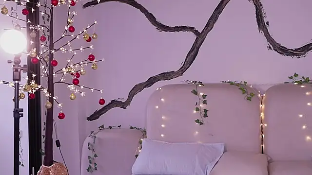 Snapshot of soidai_miiu chatting on December 20, 2025, 9:39 pm soidai miiu online show from December 20, 2025, 9:39 pm