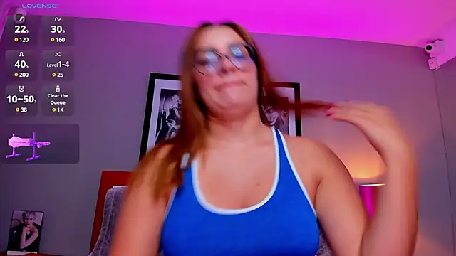 Snapshot of JessyCream chatting on March 6, 2025, 10:04 pm JessyCream online show from March 6, 2025, 10:04 pm
