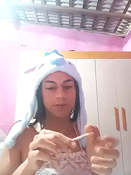 Gostvn4799 online show from October 12, 2025, 12:28 pm