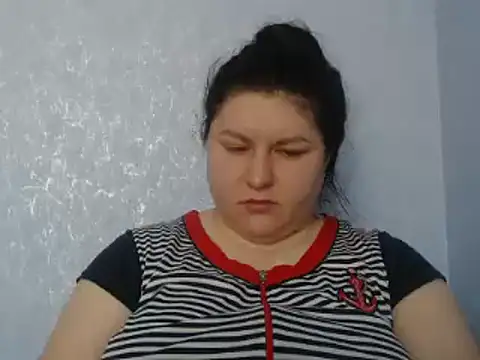 Snapshot of KiraSwee chatting on February 22, 2025, 11:46 am KiraSwee online show from February 22, 2025, 11:46 am