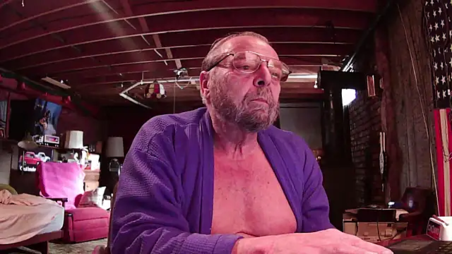 mercuryice online show from February 4, 2025, 3:26 pm