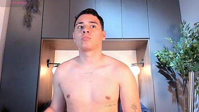 Gabriell ramirez online show from November 12, 2025, 4:05 am