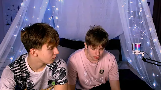 jimmie hot online show from October 1, 2025, 7:40 pm