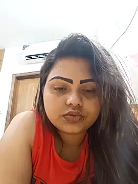 blue-berry07 online show from April 25, 2026, 8:06 pm