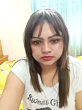 Snapshot of blue-berry07 chatting on August 3, 2026, 8:33 am blue-berry07 online show from August 3, 2026, 8:33 am