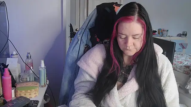 Snapshot of AureliaXOX chatting on October 18, 2025, 9:00 am AureliaXOX online show from October 18, 2025, 9:00 am