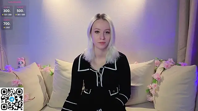 Anadeyaaa online show from December 5, 2025, 2:54 am