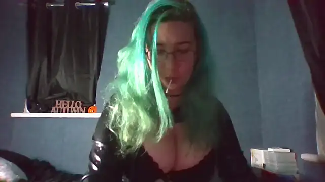 Snapshot of BunnieXO247 chatting on October 7, 2025, 7:48 pm BunnieXO247 online show from October 7, 2025, 7:48 pm