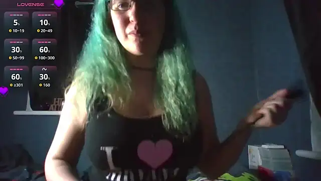 Snapshot of BunnieXO247 chatting on November 3, 2025, 7:28 pm BunnieXO247 online show from November 3, 2025, 7:28 pm