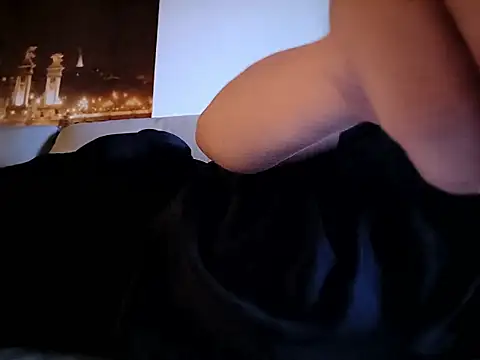 Snapshot of Raymond1308 chatting on October 23, 2025, 5:28 am Raymond1308 online show from October 23, 2025, 5:28 am