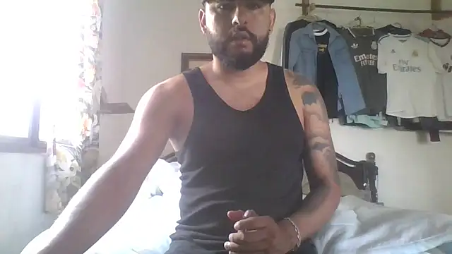 Snapshot of dickman10 chatting on May 11, 2026, 4:15 pm dickman10 online show from May 11, 2026, 4:15 pm