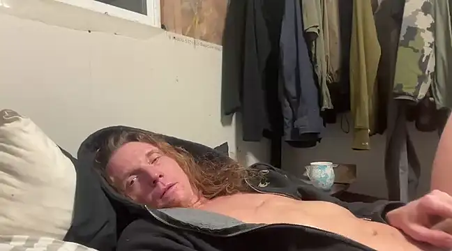 Snapshot of redone8in chatting on February 5, 2025, 6:56 am redone8in online show from February 5, 2025, 6:56 am