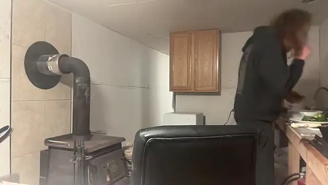 Snapshot of redone8in chatting on March 13, 2025, 3:33 am redone8in online show from March 13, 2025, 3:33 am