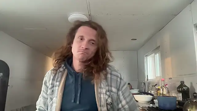 Snapshot of redone8in chatting on February 9, 2025, 1:22 am redone8in online show from February 9, 2025, 1:22 am