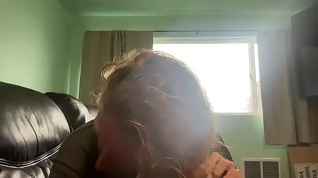 Snapshot of redone8in chatting on September 21, 2025, 10:04 pm redone8in online show from September 21, 2025, 10:04 pm