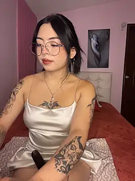 Snapshot of Valu_euphoria chatting on March 24, 2026, 8:53 pm Valu euphoria online show from March 24, 2026, 8:53 pm