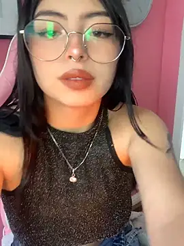 Snapshot of Valu_euphoria chatting on March 8, 2026, 7:06 pm Valu euphoria online show from March 8, 2026, 7:06 pm