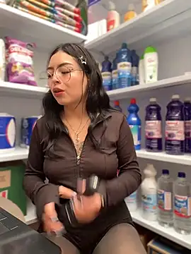 Snapshot of Valu_euphoria chatting on March 13, 2026, 6:02 pm Valu euphoria online show from March 13, 2026, 6:02 pm