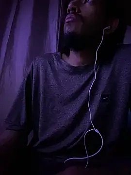 Mineirinho043 online show from March 4, 2026, 6:43 am