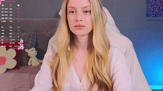 soft babe online show from April 28, 2026, 8:24 pm