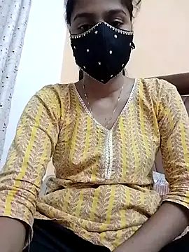 Snapshot of fuungirl38 chatting on November 17, 2025, 3:27 pm fuungirl38 online show from November 17, 2025, 3:27 pm