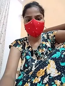 Snapshot of fuungirl38 chatting on October 22, 2025, 9:24 pm fuungirl38 online show from October 22, 2025, 9:24 pm