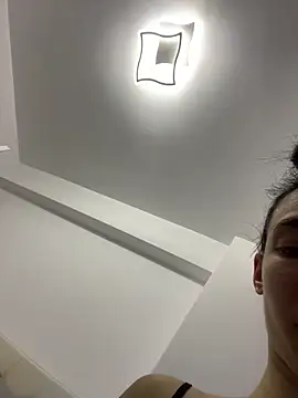 Celine Roxelle online show from January 10, 2026, 6:36 pm