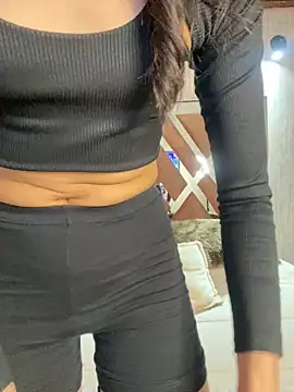 Isabella Rizzo online show from February 7, 2025, 8:53 pm