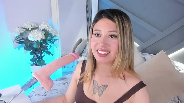 cloe palmer online show from February 15, 2026, 4:50 pm