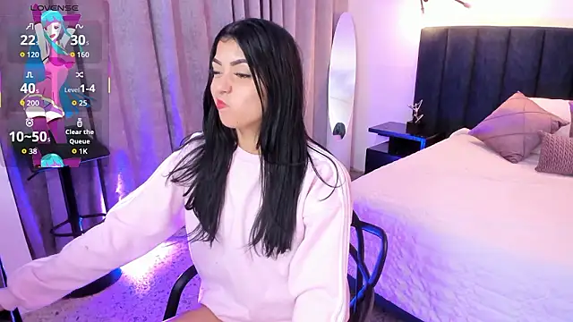 nattashaa7 online show from February 8, 2026, 11:52 am