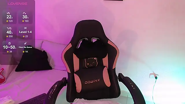 Snapshot of alaia_sweetxxx chatting on April 1, 2026, 10:07 pm alaia sweetxxx online show from April 1, 2026, 10:07 pm