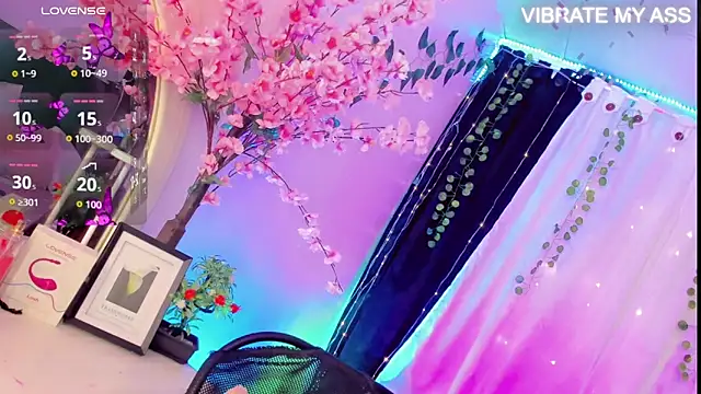 Snapshot of Irina_milkmaid chatting on January 11, 2026, 3:35 am Irina milkmaid online show from January 11, 2026, 3:35 am