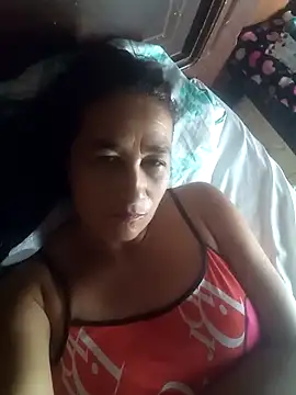 Snapshot of Lady_Mom chatting on February 15, 2025, 3:20 am Lady Mom online show from February 15, 2025, 3:20 am