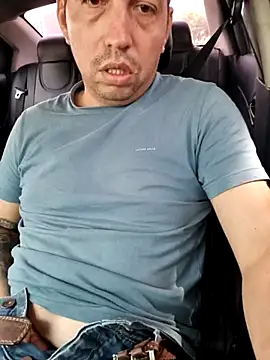 reyarturs13 online show from February 6, 2025, 4:03 pm