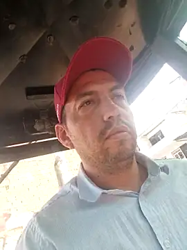 reyarturs13 online show from February 10, 2025, 3:42 pm