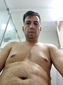 reyarturs13 online show from March 17, 2025, 2:12 pm