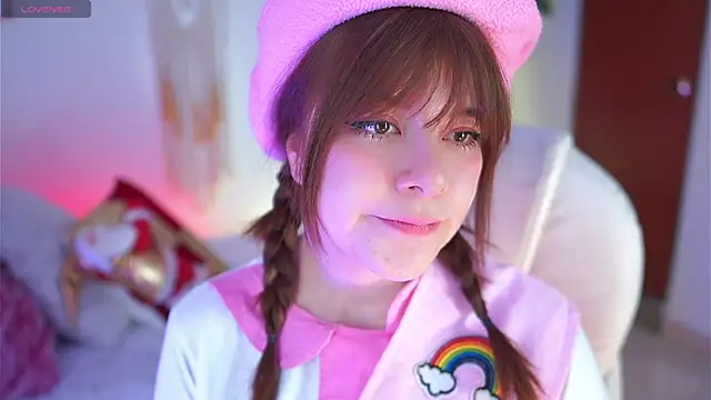 Neekito  online show from November 14, 2025, 7:28 pm