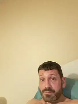 Snapshot of ANYTHINGGOS86 chatting on February 15, 2025, 4:25 am ANYTHINGGOS86 online show from February 15, 2025, 4:25 am